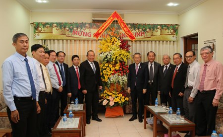 Phó Thủ tướng thăm cơ sở Công giáo, Tin lành - ảnh 2
